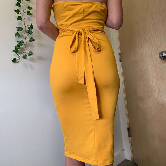 Canary Yellow Midi Dress - Picture 3 of 3